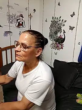 Snapshot of katrina_perez chatting on February 24, 2026, 9:04 pm katrina perez online show from February 24, 2026, 9:04 pm