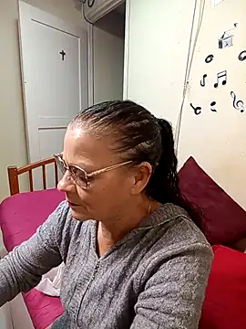 katrina perez online show from November 8, 2025, 10:46 pm