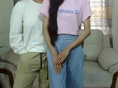 Snapshot of SistersLove3 chatting on March 20, 2025, 4:29 am SistersLove3 online show from March 20, 2025, 4:29 am