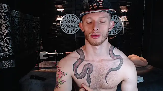 andrewxbi online show from October 14, 2025, 2:50 pm