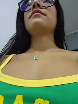 Pretty roxxyy online show from November 29, 2025, 1:00 pm