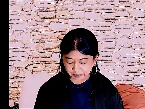 Snapshot of IndianPleasurez1 chatting on November 5, 2025, 4:26 am IndianPleasurez1 online show from November 5, 2025, 4:26 am