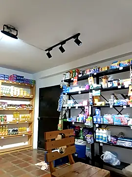 elnegro707070 online show from October 8, 2025, 10:50 am