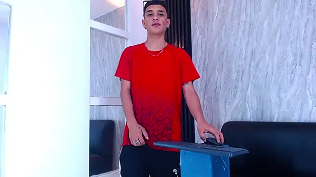 Matt Ruso online show from October 15, 2025, 7:11 pm