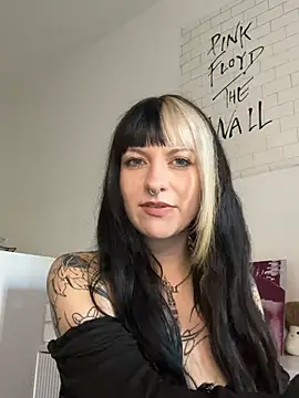 kittlunixx online show from March 4, 2026, 2:36 pm