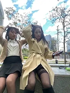 Snapshot of AiBanana chatting on November 22, 2025, 8:02 am AiBanana online show from November 22, 2025, 8:02 am