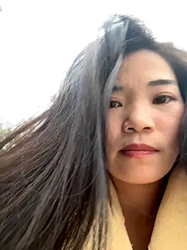 AiBanana online show from December 5, 2025, 9:19 am