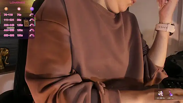 AlissaJoness online show from April 18, 2026, 1:35 pm