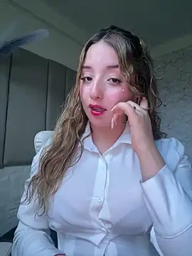 Baby  Otaku online show from February 10, 2026, 11:04 pm