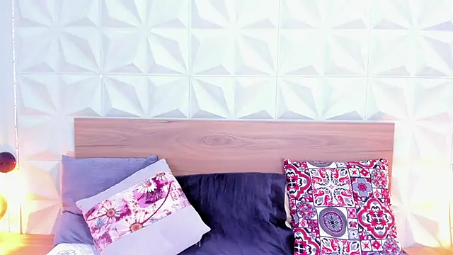 Nix Peach online show from March 21, 2025, 3:13 pm