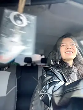 MeekyRich online show from April 1, 2026, 2:46 am