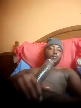 Snapshot of RearApiary chatting on March 3, 2026, 7:37 am RearApiary online show from March 3, 2026, 7:37 am