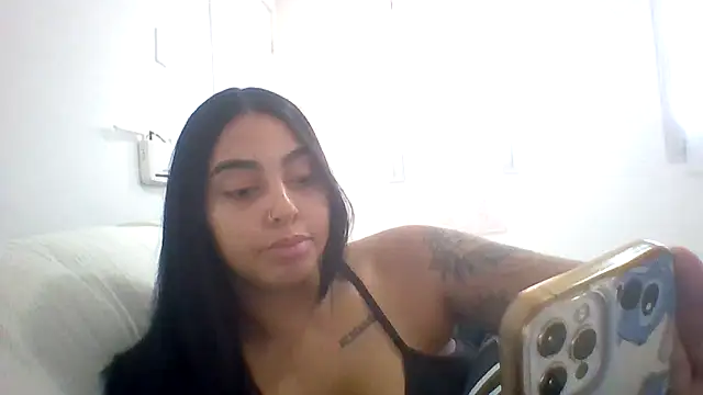 Snapshot of querida777 chatting on November 13, 2025, 6:01 pm querida777 online show from November 13, 2025, 6:01 pm