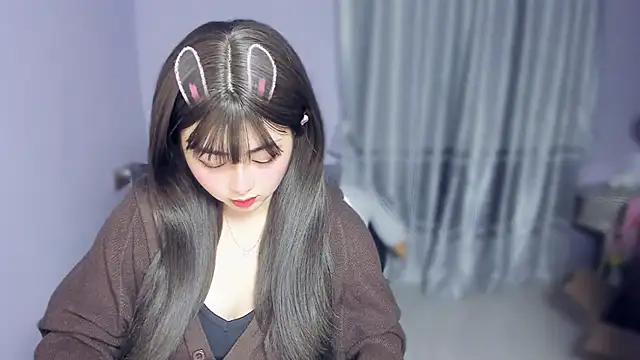 yuki3366 online show from November 12, 2025, 2:21 pm