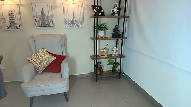  Victoria Collins online show from March 25, 2026, 11:42 am