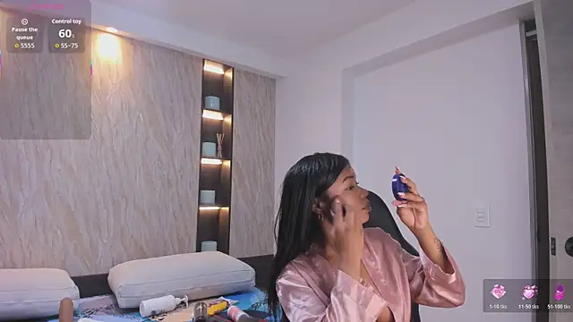 Snapshot of ciara_blake chatting on November 29, 2025, 5:13 pm ciara blake online show from November 29, 2025, 5:13 pm