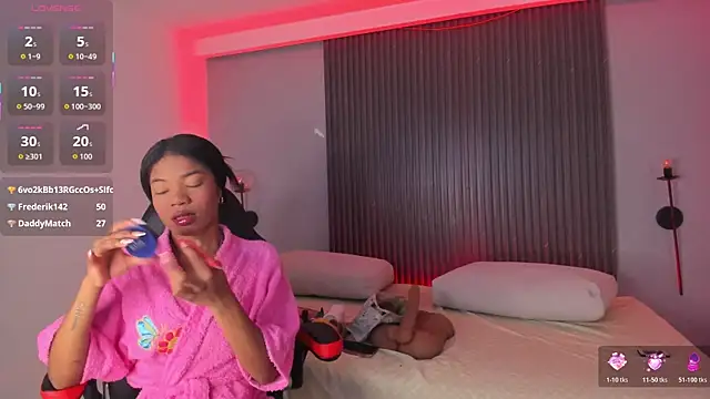 Snapshot of ciara_blake chatting on November 26, 2025, 8:09 pm ciara blake online show from November 26, 2025, 8:09 pm