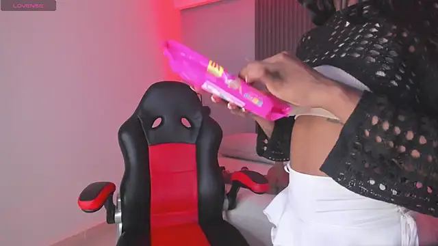 Snapshot of ciara_blake chatting on November 14, 2025, 7:50 pm ciara blake online show from November 14, 2025, 7:50 pm