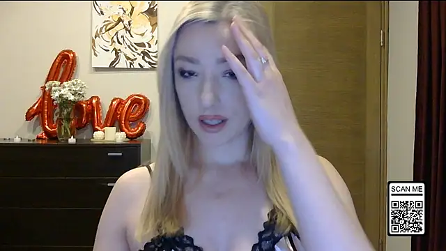 Snapshot of Wild_Silk_Desire chatting on March 1, 2026, 4:29 pm Wild Silk Desire online show from March 1, 2026, 4:29 pm