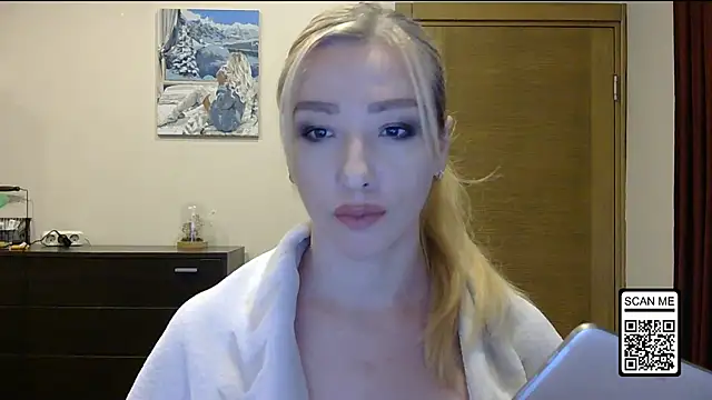 Wild Silk Desire online show from October 23, 2025, 2:05 pm