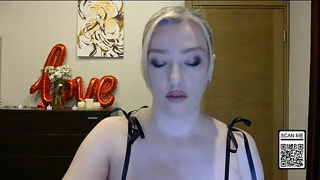 Snapshot of Wild_Silk_Desire chatting on March 2, 2026, 4:25 pm Wild Silk Desire online show from March 2, 2026, 4:25 pm