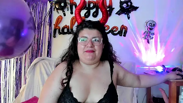 Snapshot of mystery_psique chatting on November 1, 2025, 3:39 pm mystery psique online show from November 1, 2025, 3:39 pm