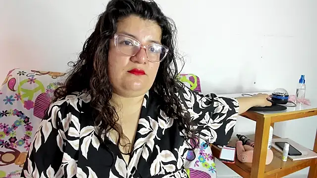 Snapshot of mystery_psique chatting on November 18, 2025, 7:06 pm mystery psique online show from November 18, 2025, 7:06 pm