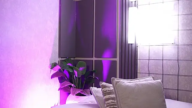 Susan wall online show from October 8, 2025, 12:17 pm