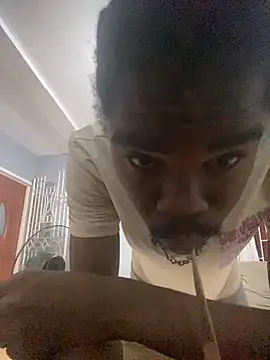 Snapshot of simp699999 chatting on November 22, 2025, 4:11 am simp699999 online show from November 22, 2025, 4:11 am