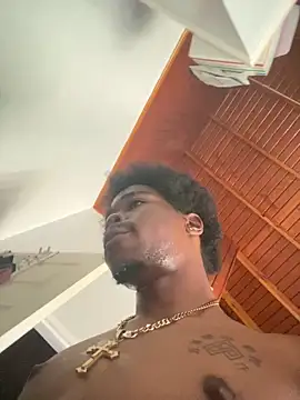 Snapshot of simp699999 chatting on March 21, 2025, 7:02 pm simp699999 online show from March 21, 2025, 7:02 pm