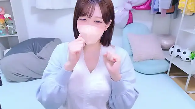 Snapshot of _suika_ chatting on August 3, 2026, 12:44 pm suika online show from August 3, 2026, 12:44 pm