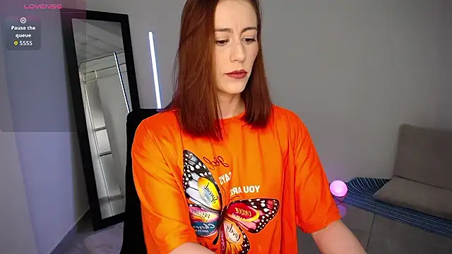 ANASTASIA DOLL8 online show from February 18, 2026, 7:32 pm