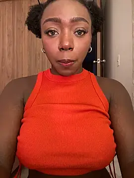 Snapshot of alissradiante1 chatting on October 30, 2025, 3:49 am alissradiante1 online show from October 30, 2025, 3:49 am