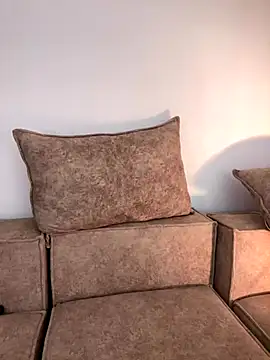 Snapshot of alissradiante1 chatting on December 2, 2025, 3:30 am alissradiante1 online show from December 2, 2025, 3:30 am