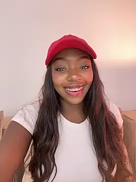 Snapshot of alissradiante1 chatting on November 30, 2025, 3:51 am alissradiante1 online show from November 30, 2025, 3:51 am