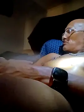 Snapshot of badboy2u2025 chatting on March 8, 2026, 10:18 am badboy2u2025 online show from March 8, 2026, 10:18 am