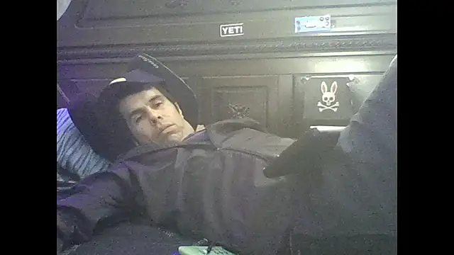 Gc-g online show from November 4, 2025, 8:23 pm