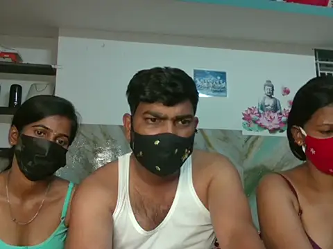 Snapshot of Tamil_india_couples_ chatting on February 28, 2026, 5:45 pm Tamil india couples online show from February 28, 2026, 5:45 pm