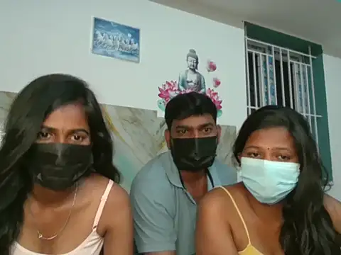 Snapshot of Tamil_india_couples_ chatting on February 25, 2026, 5:57 pm Tamil india couples online show from February 25, 2026, 5:57 pm