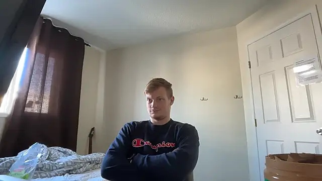 lustylyndon online show from March 26, 2026, 6:06 pm