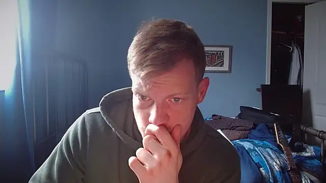 lustylyndon online show from April 25, 2026, 4:04 pm