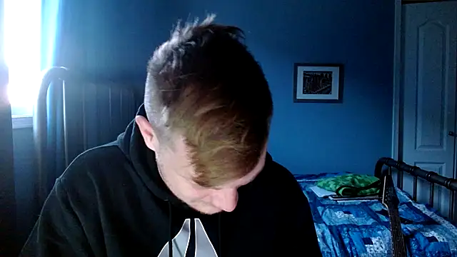 lustylyndon online show from February 9, 2026, 3:10 pm