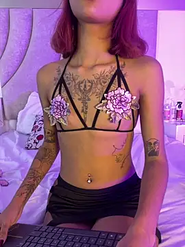 Snapshot of AnnahiBaker chatting on March 3, 2026, 10:17 pm AnnahiBaker online show from March 3, 2026, 10:17 pm