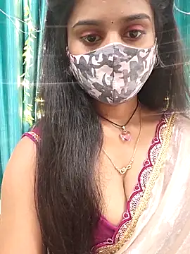 Snapshot of Aanya_hotty chatting on October 13, 2025, 5:36 pm Aanya hotty online show from October 13, 2025, 5:36 pm
