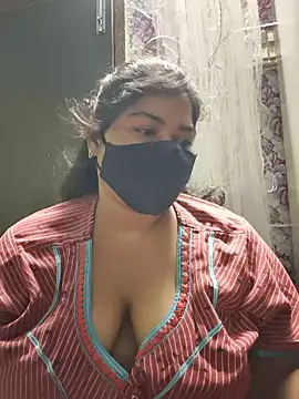 Snapshot of Liyaa_24 chatting on June 30, 2026, 4:29 pm Liyaa 24 online show from June 30, 2026, 4:29 pm
