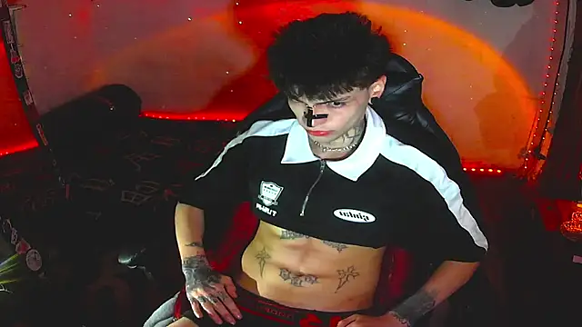 prince x dark online show from December 20, 2025, 7:33 am