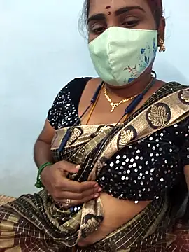 Snapshot of Tamil_riyalini12 chatting on February 6, 2026, 1:18 pm Tamil riyalini12 online show from February 6, 2026, 1:18 pm