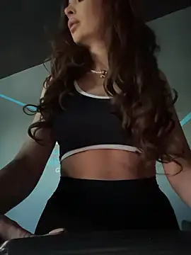 LunaBex online show from January 12, 2026, 7:37 am