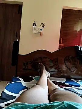 Snapshot of ammutamiltamil chatting on November 17, 2025, 8:40 am ammutamiltamil online show from November 17, 2025, 8:40 am