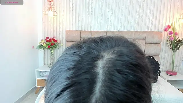 Gina25 online show from October 22, 2025, 12:59 pm